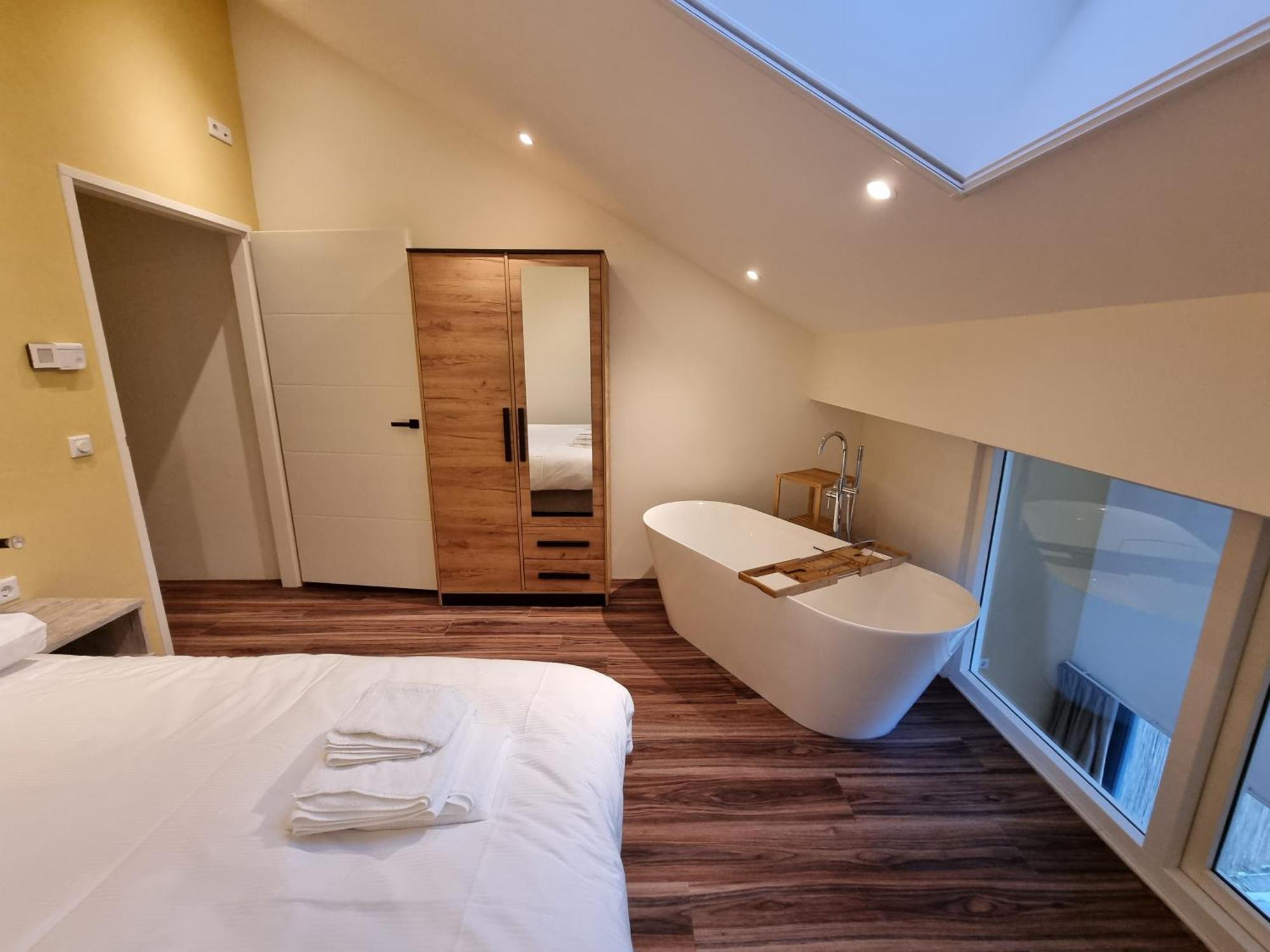 Dw Castricum Hotel Bagian luar foto